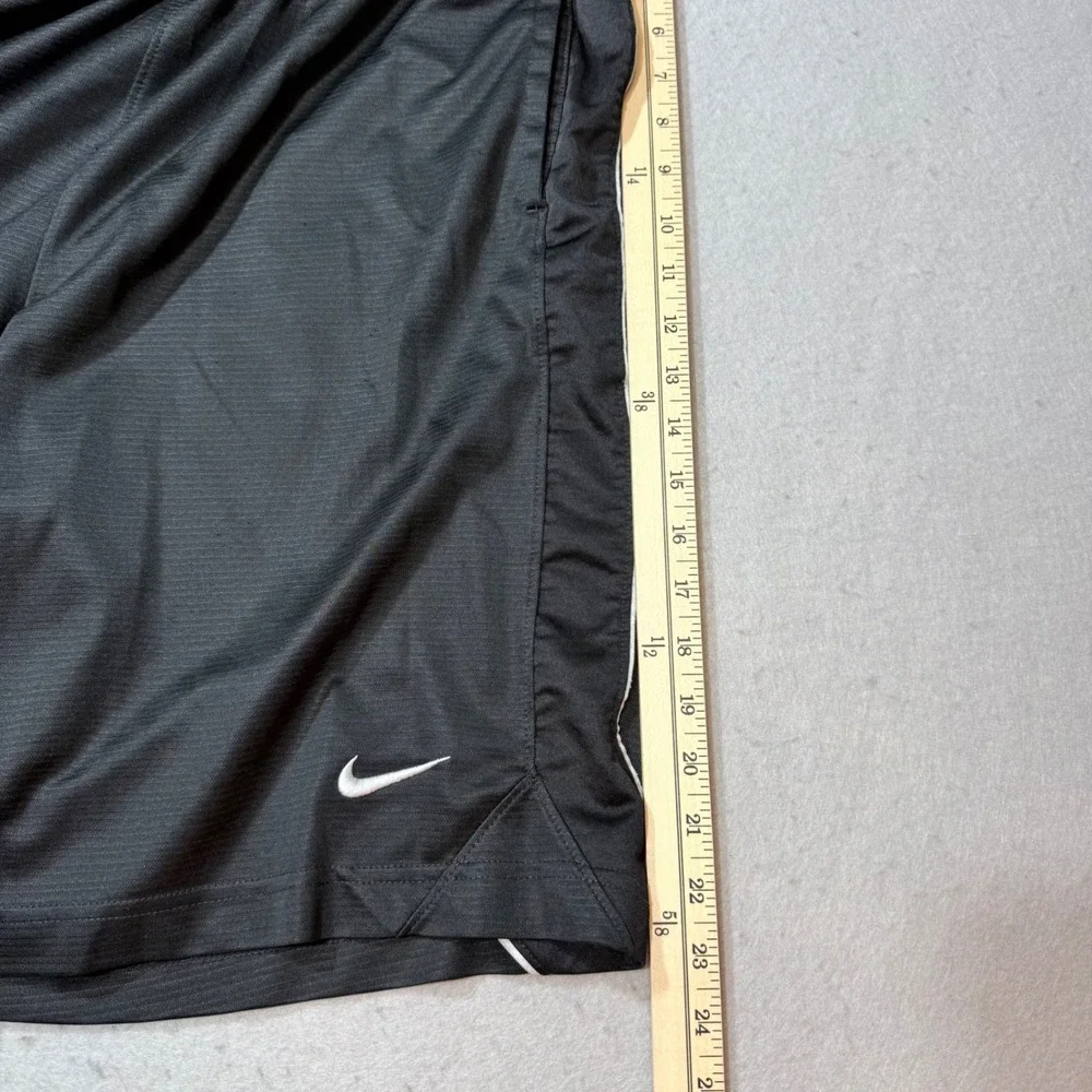 Nike Men's Black Athletic‎ Training Shorts Size Large